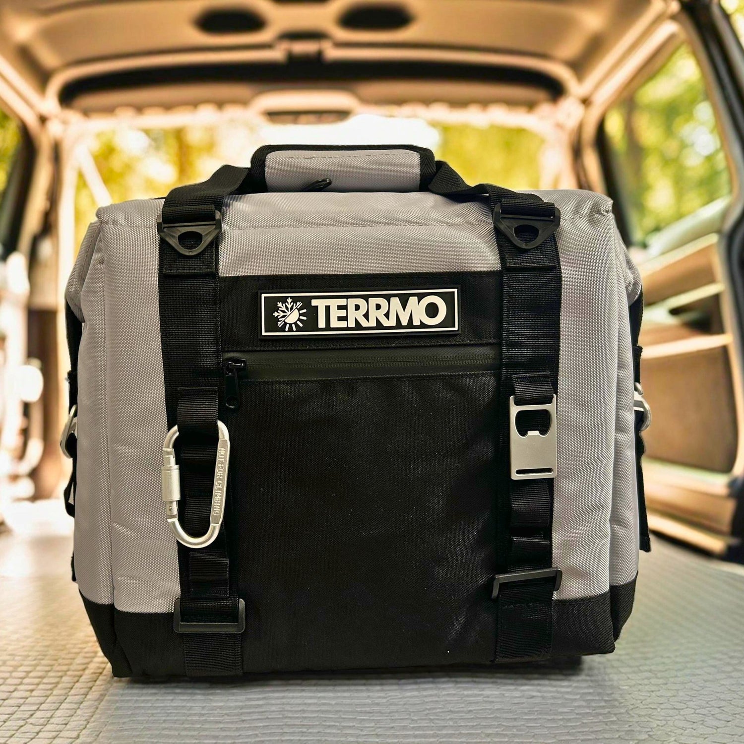 advanced medium car travel cooler bag by TERRMO